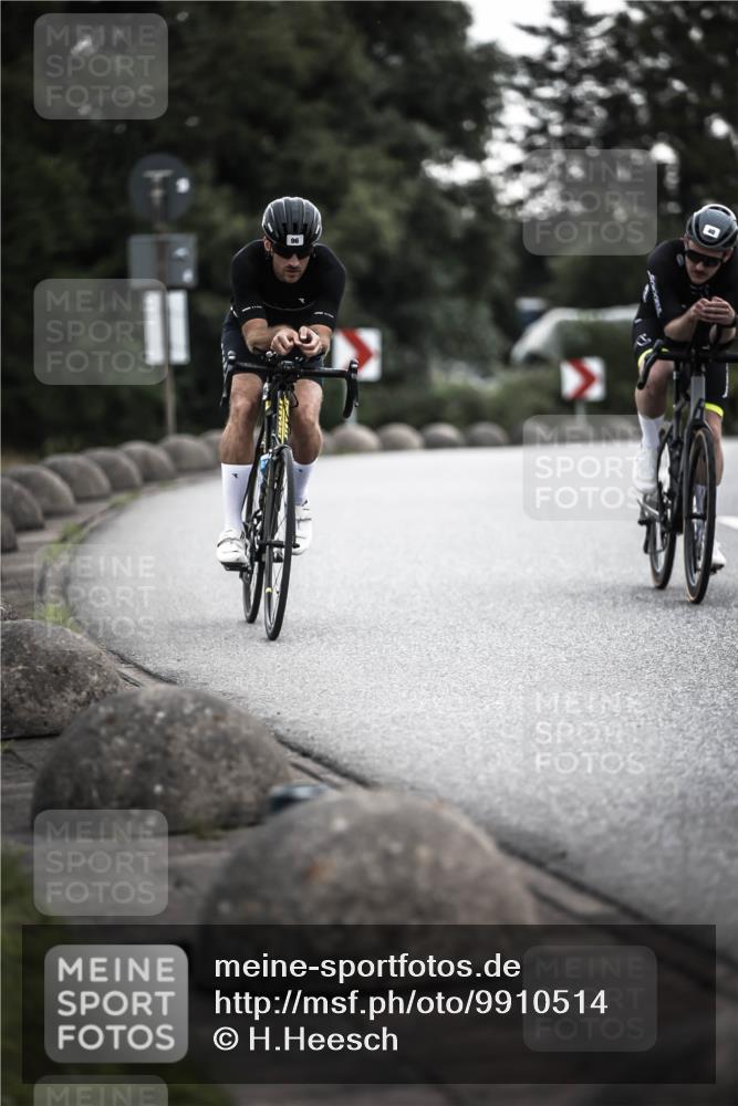 21.06.2026 - 29. Vierlanden-Triathlon H.Heesch http://msf.ph/oto/9910514 21.06.2026 09:33:56 Radfahren 40, 47, 96, 101, 153, 187 meine-sportfotos.de