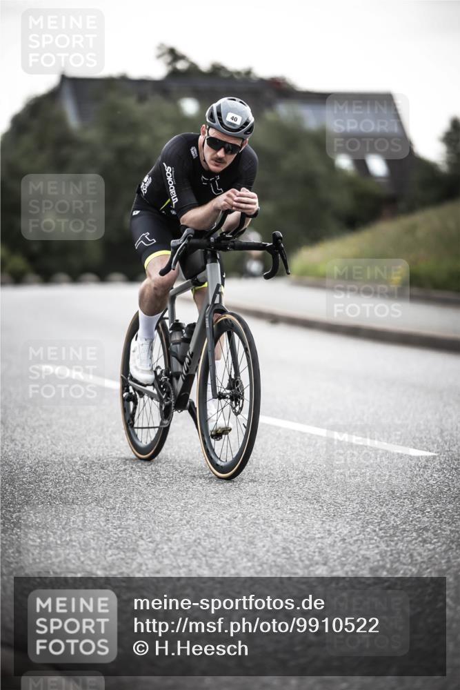 21.06.2026 - 29. Vierlanden-Triathlon H.Heesch http://msf.ph/oto/9910522 21.06.2026 09:33:57 Radfahren 40, 47, 96, 101, 153, 187 meine-sportfotos.de