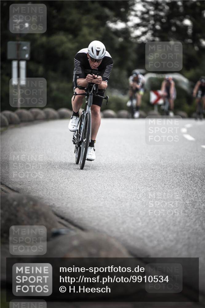 21.06.2026 - 29. Vierlanden-Triathlon H.Heesch http://msf.ph/oto/9910534 21.06.2026 09:34:02 Radfahren 39, 44, 47, 70, 153 meine-sportfotos.de