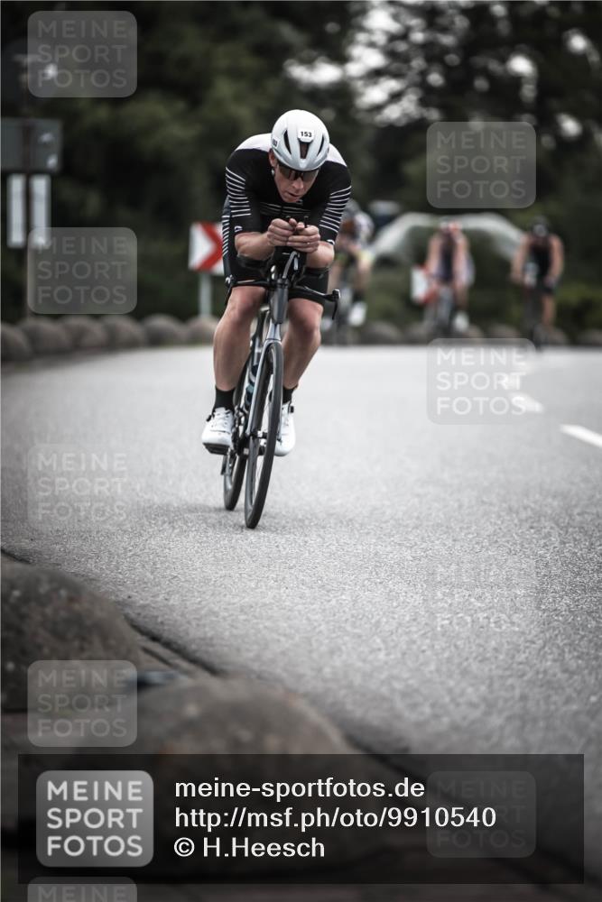 21.06.2026 - 29. Vierlanden-Triathlon H.Heesch http://msf.ph/oto/9910540 21.06.2026 09:34:02 Radfahren 39, 44, 47, 70, 153 meine-sportfotos.de