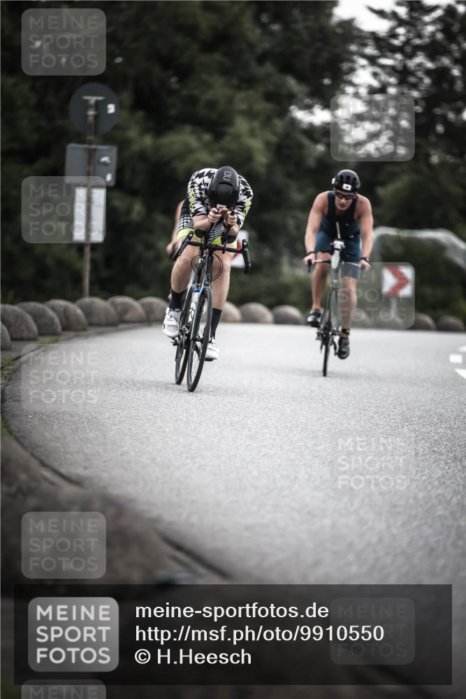 21.06.2026 - 29. Vierlanden-Triathlon H.Heesch http://msf.ph/oto/9910550 21.06.2026 09:34:05 Radfahren 39, 44, 70, 153, 296 meine-sportfotos.de