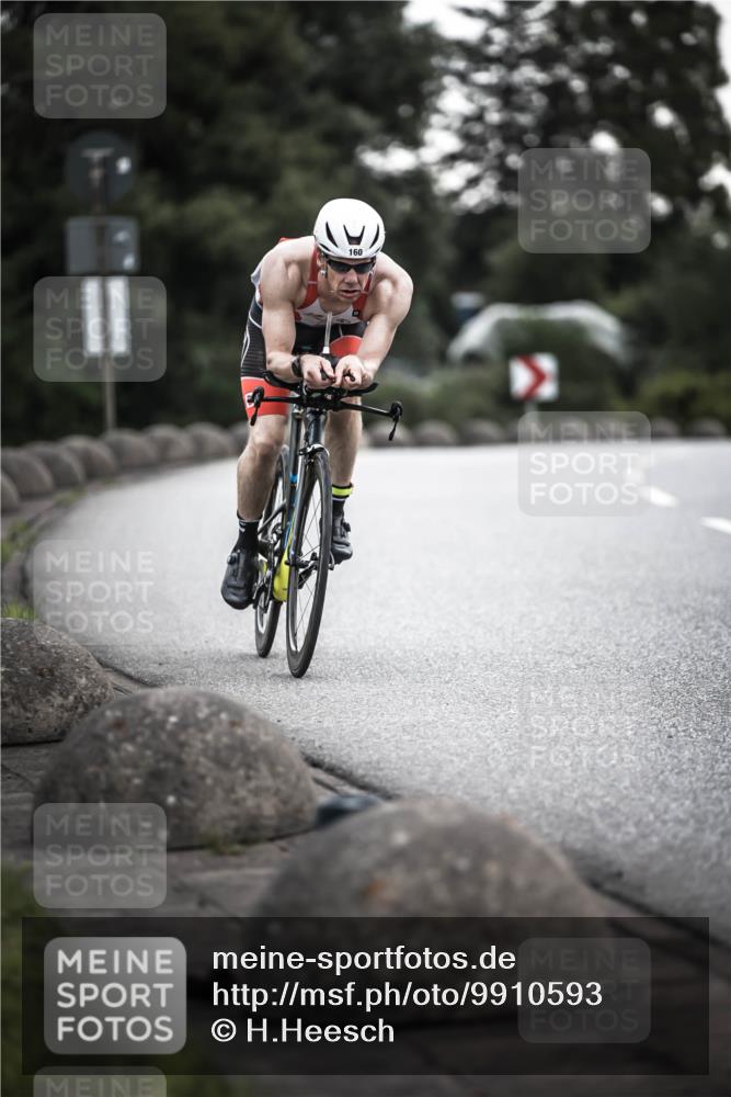 21.06.2026 - 29. Vierlanden-Triathlon H.Heesch http://msf.ph/oto/9910593 21.06.2026 09:34:48 Radfahren 26, 81, 160 meine-sportfotos.de