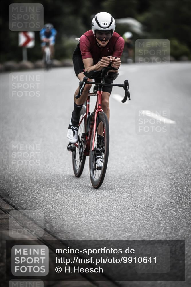 21.06.2026 - 29. Vierlanden-Triathlon H.Heesch http://msf.ph/oto/9910641 21.06.2026 09:35:33 Radfahren 9, 139, 157, 179 meine-sportfotos.de