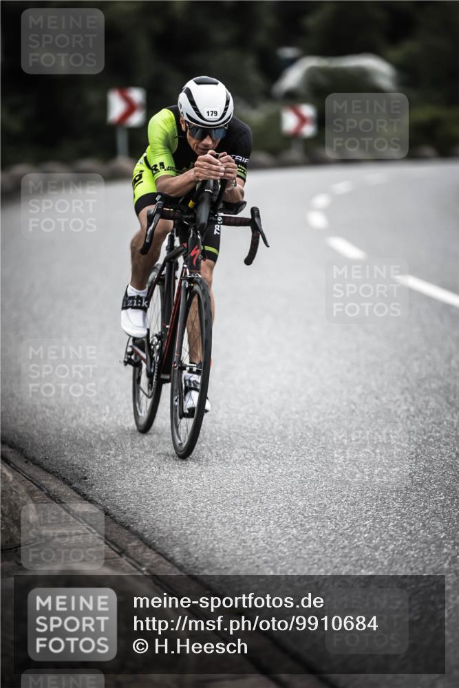 21.06.2026 - 29. Vierlanden-Triathlon H.Heesch http://msf.ph/oto/9910684 21.06.2026 09:35:40 Radfahren 9, 120, 139, 179 meine-sportfotos.de