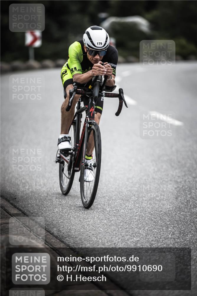 21.06.2026 - 29. Vierlanden-Triathlon H.Heesch http://msf.ph/oto/9910690 21.06.2026 09:35:40 Radfahren 9, 120, 139, 179 meine-sportfotos.de