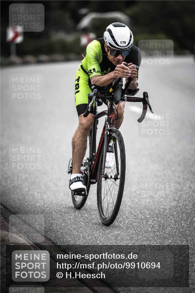 21.06.2026 - 29. Vierlanden-Triathlon H.Heesch http://msf.ph/oto/9910694 21.06.2026 09:35:40 Radfahren 9, 120, 139, 179 meine-sportfotos.de
