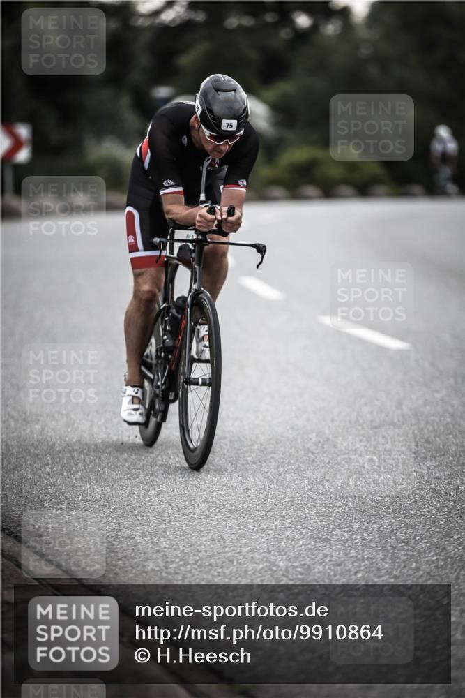 21.06.2026 - 29. Vierlanden-Triathlon H.Heesch http://msf.ph/oto/9910864 21.06.2026 09:36:02 Radfahren 75, 86, 90, 176, 200 meine-sportfotos.de