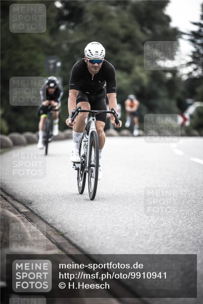 21.06.2026 - 29. Vierlanden-Triathlon H.Heesch http://msf.ph/oto/9910941 21.06.2026 09:26:23 Radfahren 55, 78, 106, 269 meine-sportfotos.de