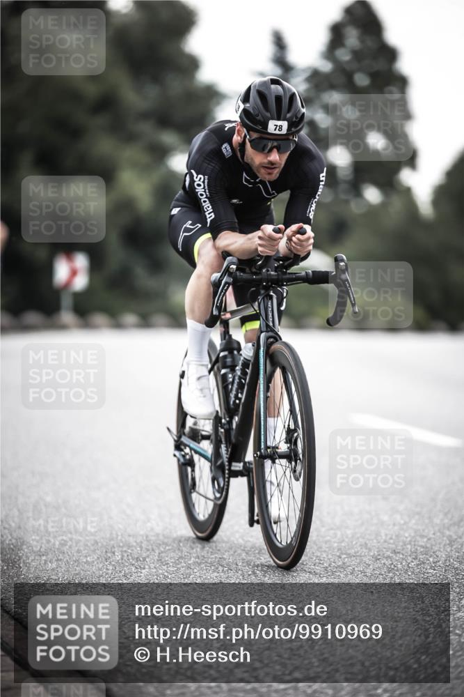 21.06.2026 - 29. Vierlanden-Triathlon H.Heesch http://msf.ph/oto/9910969 21.06.2026 09:26:25 Radfahren 55, 78, 106, 269 meine-sportfotos.de