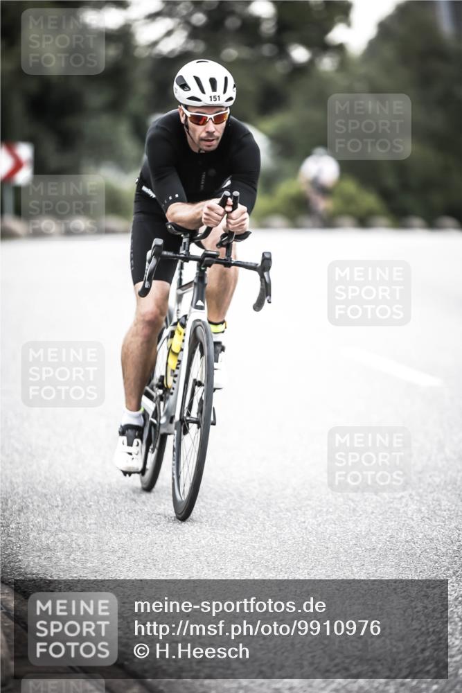 21.06.2026 - 29. Vierlanden-Triathlon H.Heesch http://msf.ph/oto/9910976 21.06.2026 09:36:39 Radfahren 58, 60, 151 meine-sportfotos.de