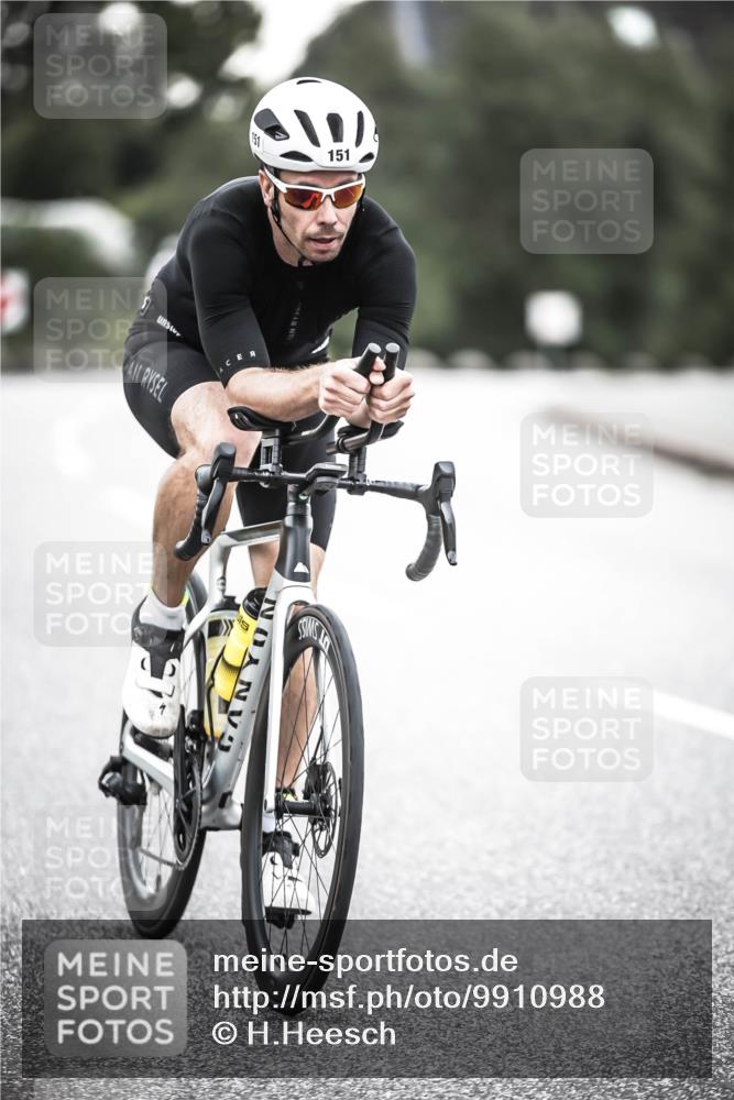 21.06.2026 - 29. Vierlanden-Triathlon H.Heesch http://msf.ph/oto/9910988 21.06.2026 09:36:40 Radfahren 58, 60, 151 meine-sportfotos.de