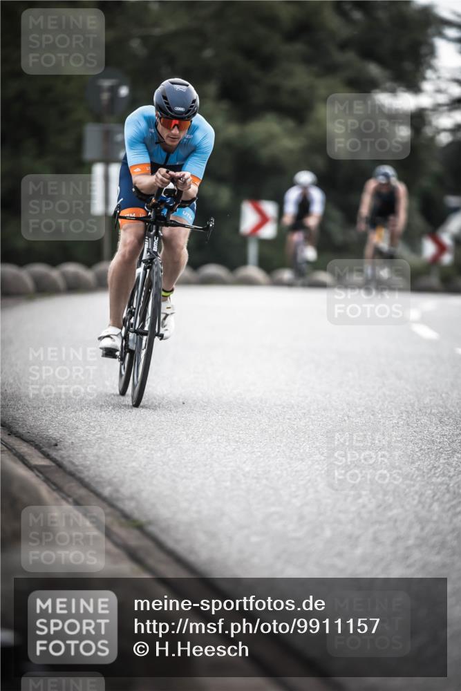 21.06.2026 - 29. Vierlanden-Triathlon H.Heesch http://msf.ph/oto/9911157 21.06.2026 09:27:19 Radfahren 27, 43, 56, 86, 103, 139, 157, 179 meine-sportfotos.de