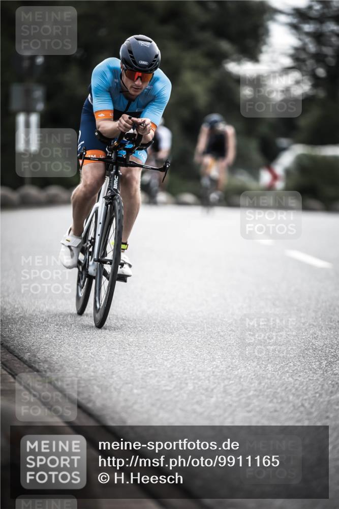 21.06.2026 - 29. Vierlanden-Triathlon H.Heesch http://msf.ph/oto/9911165 21.06.2026 09:27:19 Radfahren 27, 43, 56, 86, 103, 139, 157, 179 meine-sportfotos.de
