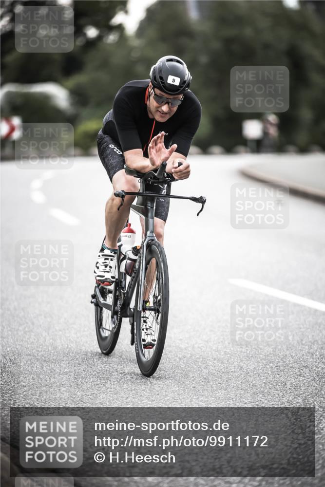 21.06.2026 - 29. Vierlanden-Triathlon H.Heesch http://msf.ph/oto/9911172 21.06.2026 09:37:48 Radfahren 5, 30, 69, 195, 240 meine-sportfotos.de