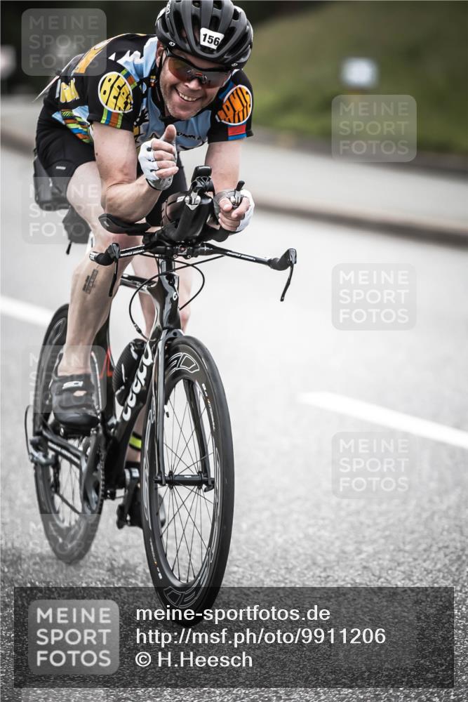 21.06.2026 - 29. Vierlanden-Triathlon H.Heesch http://msf.ph/oto/9911206 21.06.2026 09:37:58 Radfahren 2, 156 meine-sportfotos.de