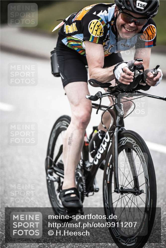 21.06.2026 - 29. Vierlanden-Triathlon H.Heesch http://msf.ph/oto/9911207 21.06.2026 09:37:58 Radfahren 2, 156 meine-sportfotos.de
