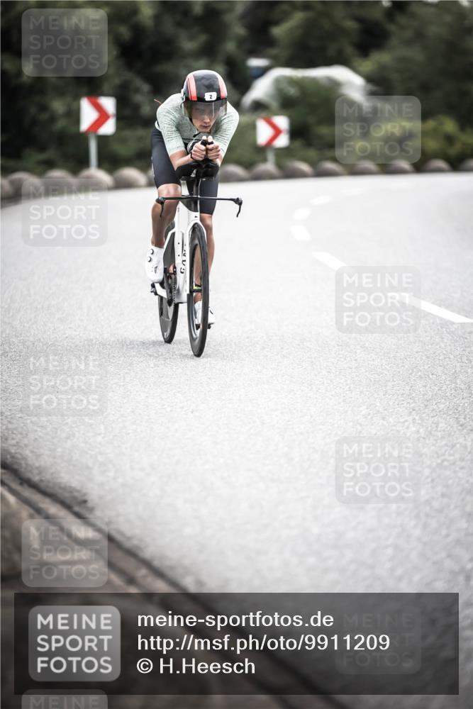 21.06.2026 - 29. Vierlanden-Triathlon H.Heesch http://msf.ph/oto/9911209 21.06.2026 09:38:05 Radfahren 2 meine-sportfotos.de