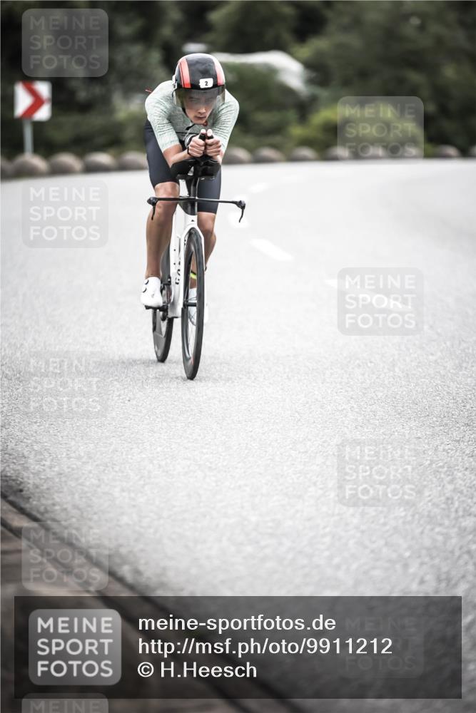 21.06.2026 - 29. Vierlanden-Triathlon H.Heesch http://msf.ph/oto/9911212 21.06.2026 09:38:05 Radfahren 2 meine-sportfotos.de