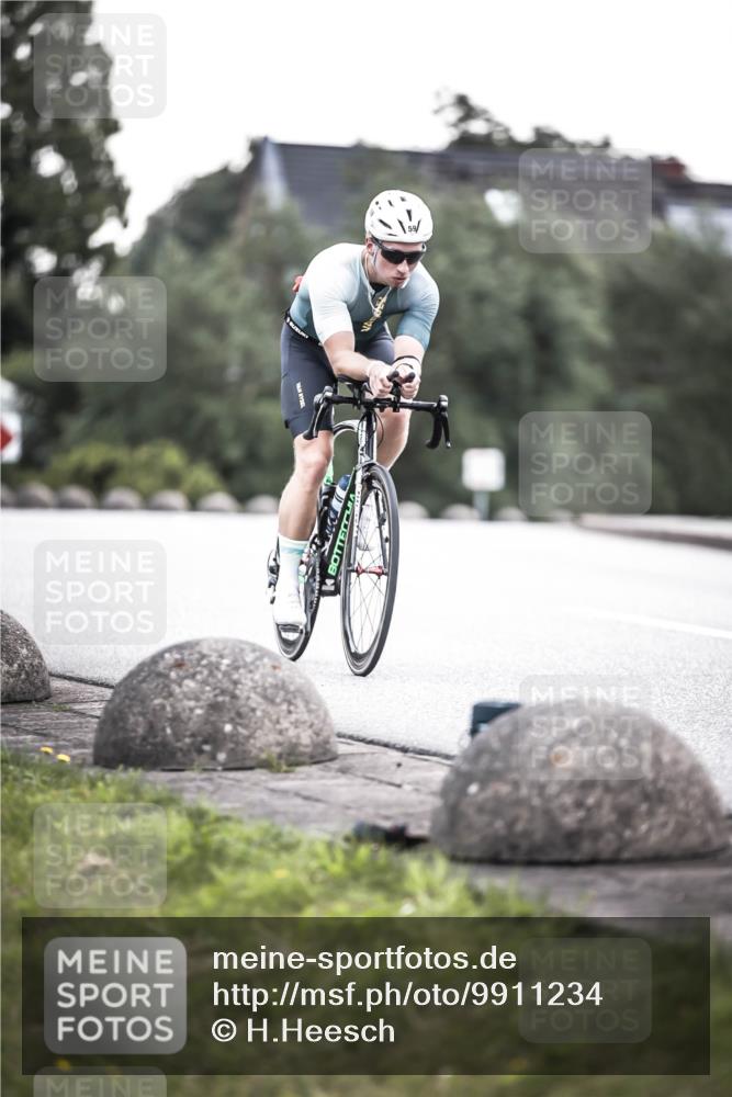 21.06.2026 - 29. Vierlanden-Triathlon H.Heesch http://msf.ph/oto/9911234 21.06.2026 09:39:08 Radfahren 59 meine-sportfotos.de