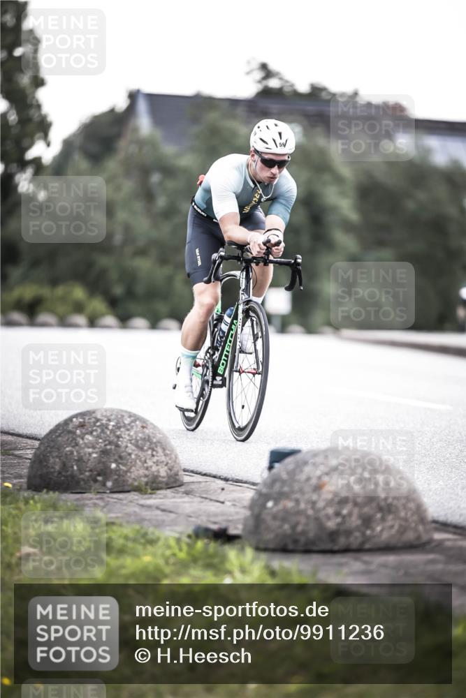 21.06.2026 - 29. Vierlanden-Triathlon H.Heesch http://msf.ph/oto/9911236 21.06.2026 09:39:08 Radfahren 59 meine-sportfotos.de