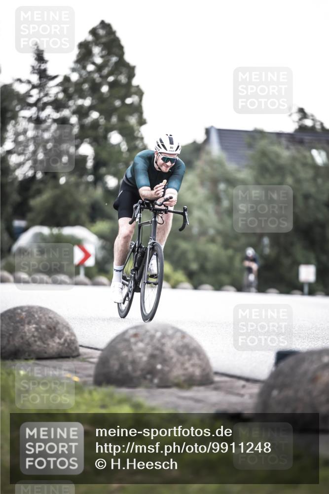21.06.2026 - 29. Vierlanden-Triathlon H.Heesch http://msf.ph/oto/9911248 21.06.2026 09:39:20 Radfahren 52, 80, 87, 113 meine-sportfotos.de