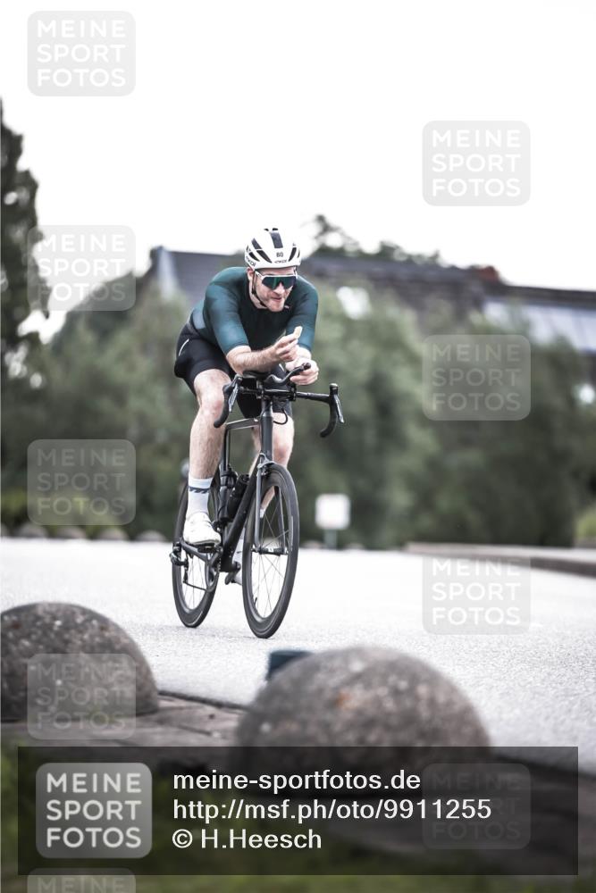 21.06.2026 - 29. Vierlanden-Triathlon H.Heesch http://msf.ph/oto/9911255 21.06.2026 09:39:20 Radfahren 52, 80, 87, 113 meine-sportfotos.de