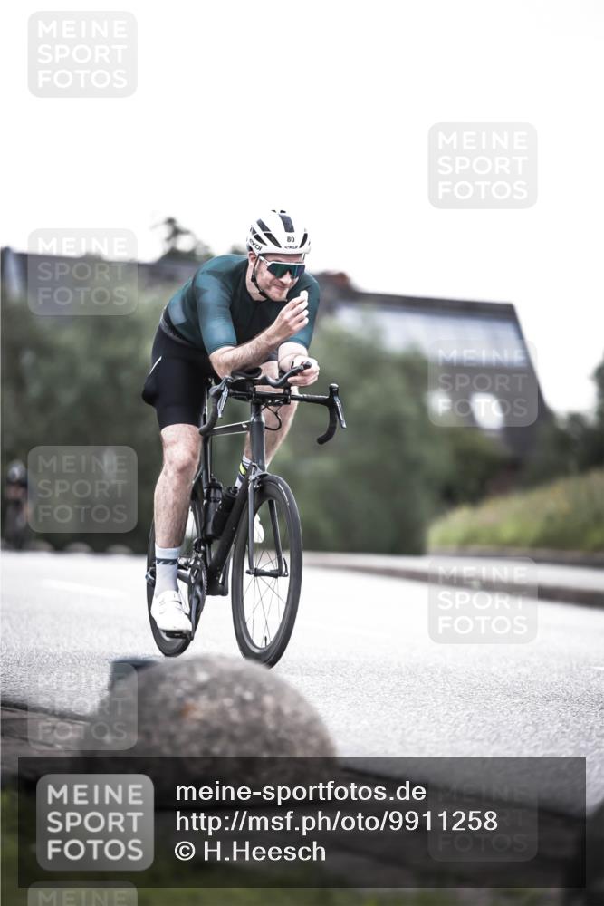 21.06.2026 - 29. Vierlanden-Triathlon H.Heesch http://msf.ph/oto/9911258 21.06.2026 09:39:21 Radfahren 52, 80, 87, 92, 113 meine-sportfotos.de