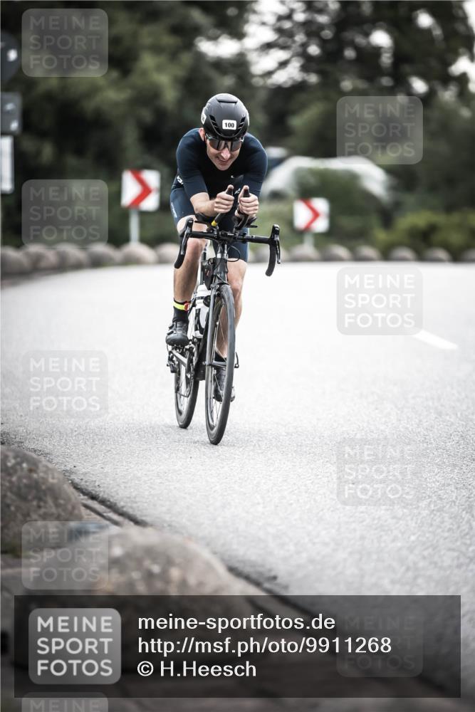 21.06.2026 - 29. Vierlanden-Triathlon H.Heesch http://msf.ph/oto/9911268 21.06.2026 09:39:28 Radfahren 22, 92, 100 meine-sportfotos.de