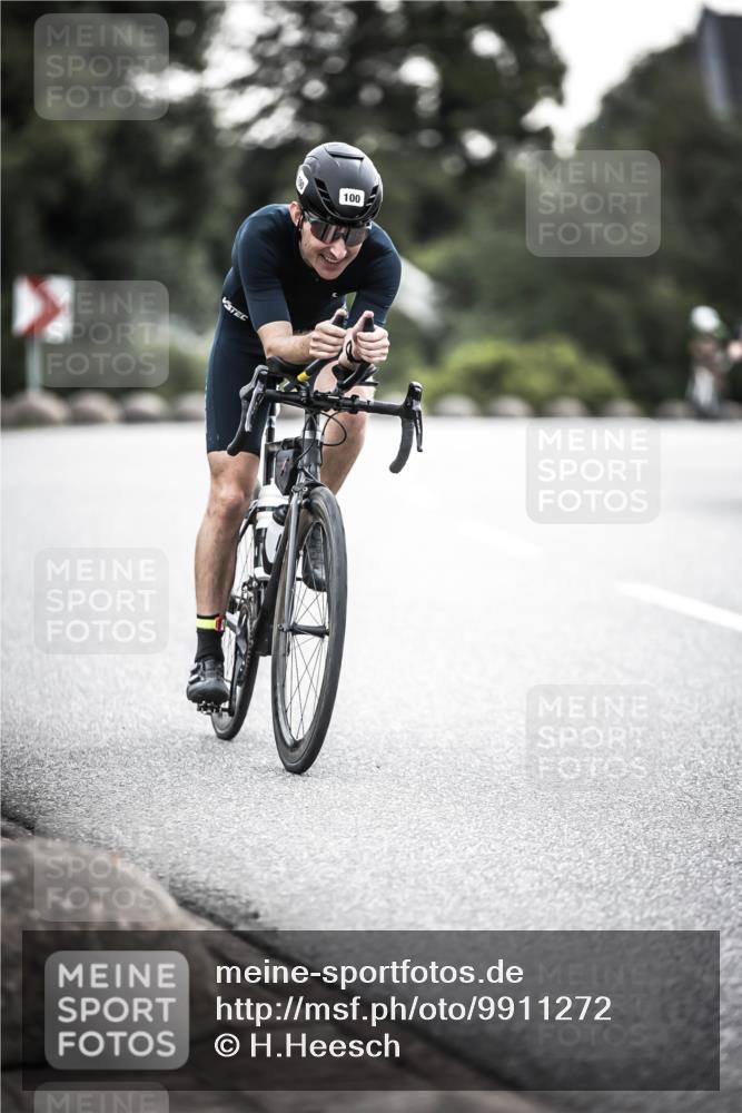 21.06.2026 - 29. Vierlanden-Triathlon H.Heesch http://msf.ph/oto/9911272 21.06.2026 09:39:29 Radfahren 22, 92, 100, 213 meine-sportfotos.de