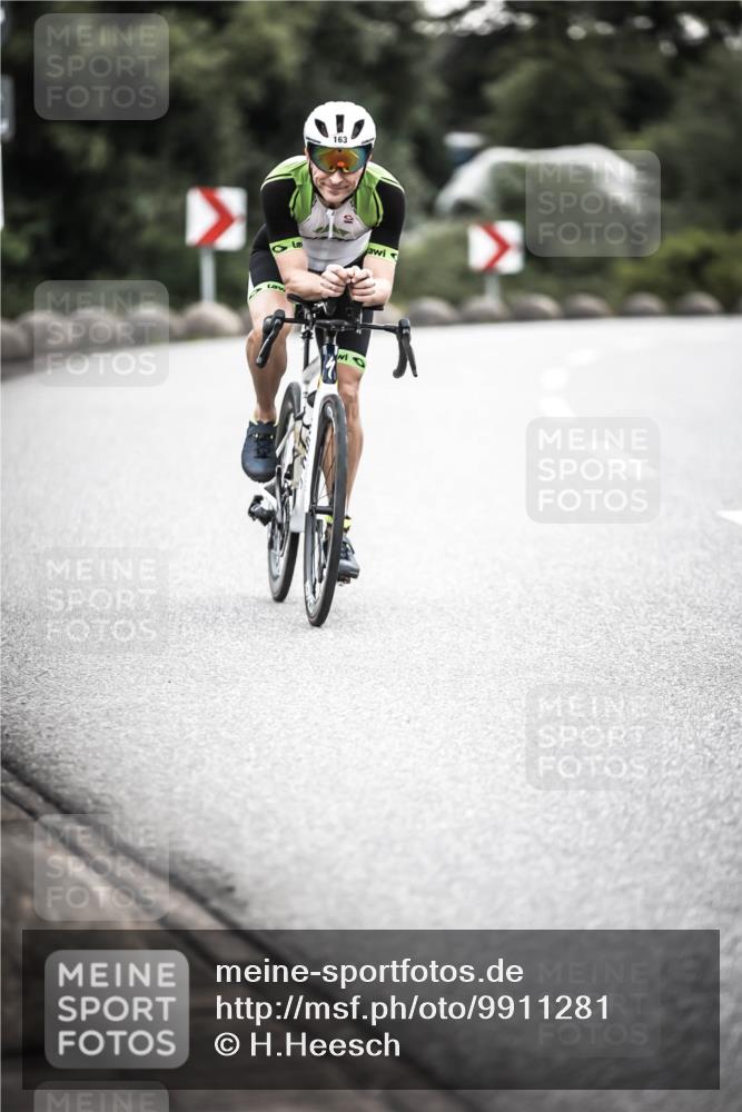 21.06.2026 - 29. Vierlanden-Triathlon H.Heesch http://msf.ph/oto/9911281 21.06.2026 09:39:37 Radfahren 22, 163, 213 meine-sportfotos.de