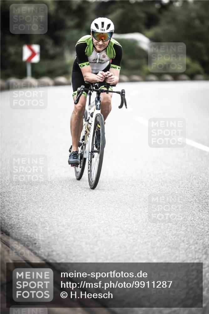 21.06.2026 - 29. Vierlanden-Triathlon H.Heesch http://msf.ph/oto/9911287 21.06.2026 09:39:37 Radfahren 22, 163, 213 meine-sportfotos.de