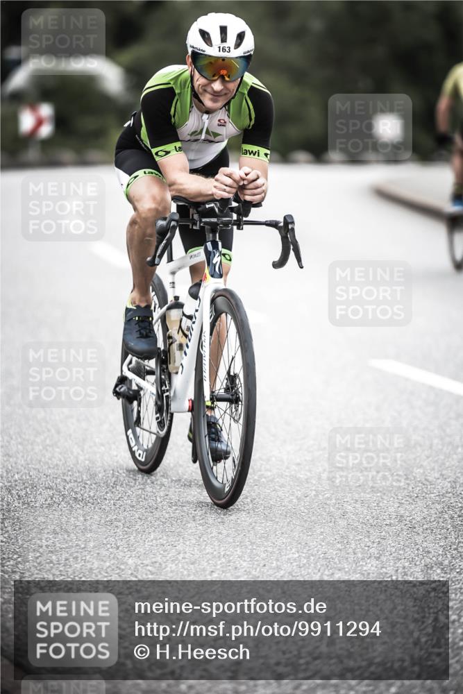 21.06.2026 - 29. Vierlanden-Triathlon H.Heesch http://msf.ph/oto/9911294 21.06.2026 09:39:38 Radfahren 163, 213 meine-sportfotos.de