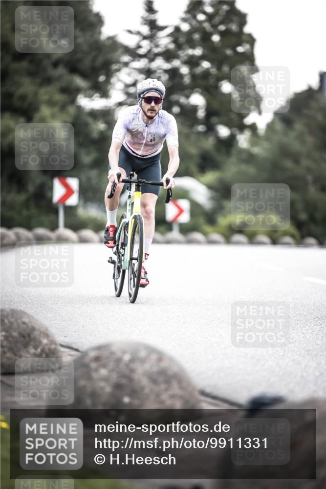 21.06.2026 - 29. Vierlanden-Triathlon H.Heesch http://msf.ph/oto/9911331 21.06.2026 09:40:27 Radfahren 50, 116 meine-sportfotos.de