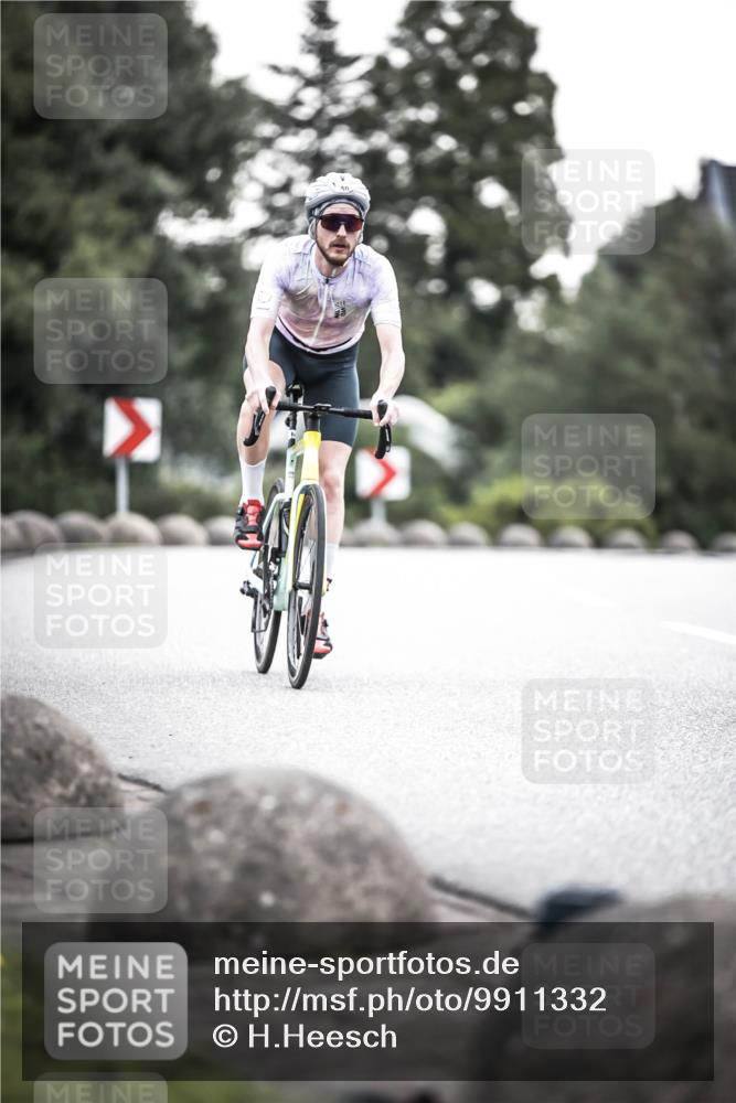 21.06.2026 - 29. Vierlanden-Triathlon H.Heesch http://msf.ph/oto/9911332 21.06.2026 09:40:27 Radfahren 50, 116 meine-sportfotos.de