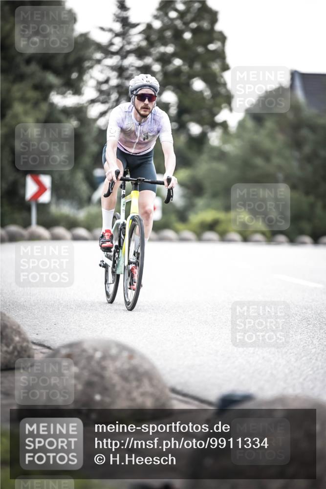 21.06.2026 - 29. Vierlanden-Triathlon H.Heesch http://msf.ph/oto/9911334 21.06.2026 09:40:27 Radfahren 50, 116 meine-sportfotos.de