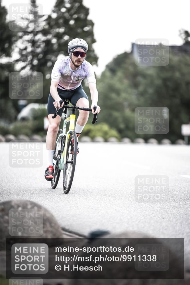 21.06.2026 - 29. Vierlanden-Triathlon H.Heesch http://msf.ph/oto/9911338 21.06.2026 09:40:27 Radfahren 50, 116 meine-sportfotos.de
