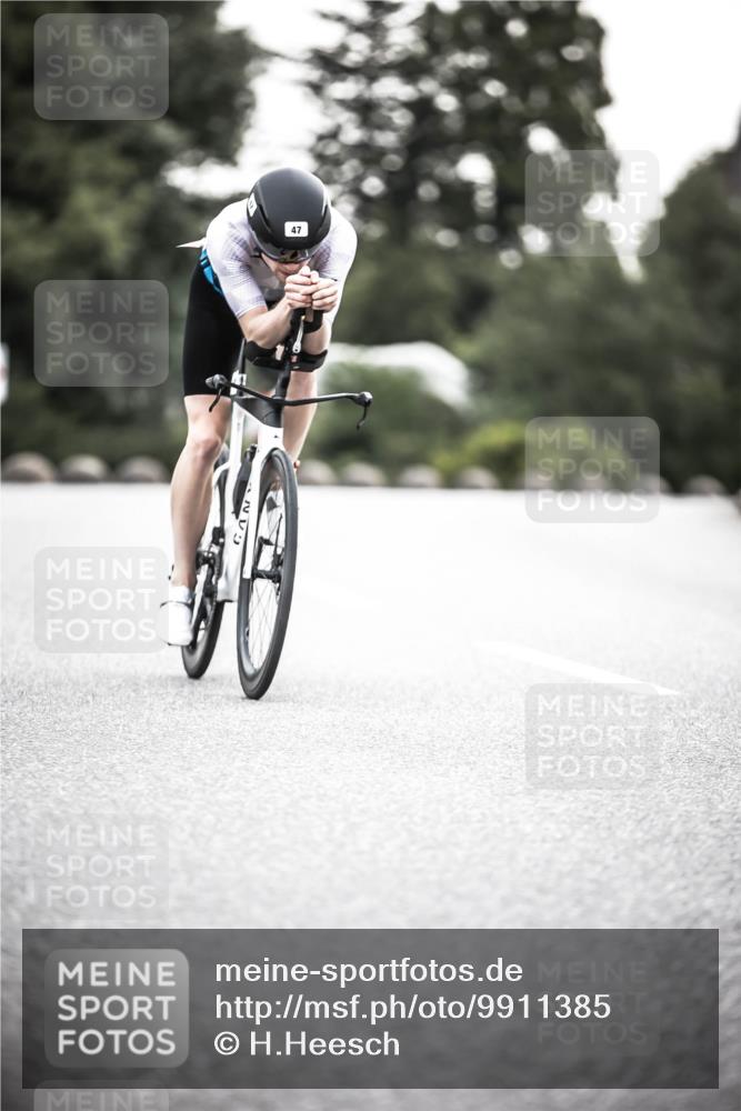 21.06.2026 - 29. Vierlanden-Triathlon H.Heesch http://msf.ph/oto/9911385 21.06.2026 09:41:18 Radfahren 8, 47 meine-sportfotos.de