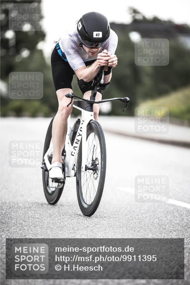 21.06.2026 - 29. Vierlanden-Triathlon H.Heesch http://msf.ph/oto/9911395 21.06.2026 09:41:19 Radfahren 8, 47 meine-sportfotos.de