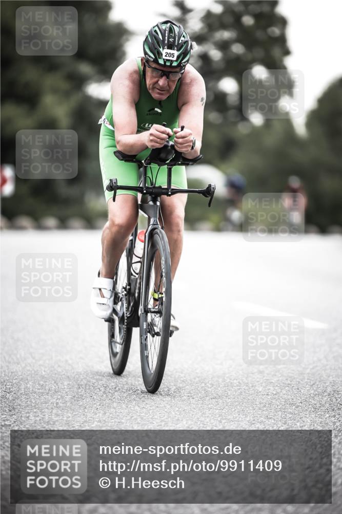 21.06.2026 - 29. Vierlanden-Triathlon H.Heesch http://msf.ph/oto/9911409 21.06.2026 09:41:34 Radfahren 146, 205 meine-sportfotos.de