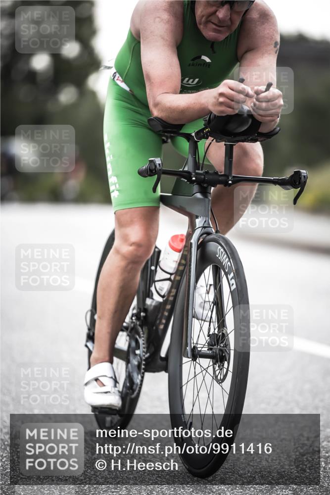 21.06.2026 - 29. Vierlanden-Triathlon H.Heesch http://msf.ph/oto/9911416 21.06.2026 09:41:35 Radfahren 146, 205 meine-sportfotos.de