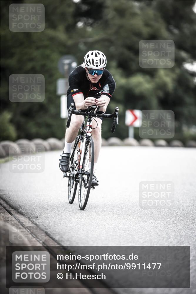 21.06.2026 - 29. Vierlanden-Triathlon H.Heesch http://msf.ph/oto/9911477 21.06.2026 09:41:50 Radfahren 15, 89 meine-sportfotos.de
