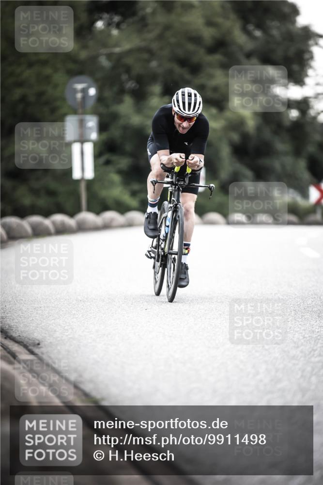 21.06.2026 - 29. Vierlanden-Triathlon H.Heesch http://msf.ph/oto/9911498 21.06.2026 09:42:03 Radfahren 191, 244, 1354 meine-sportfotos.de