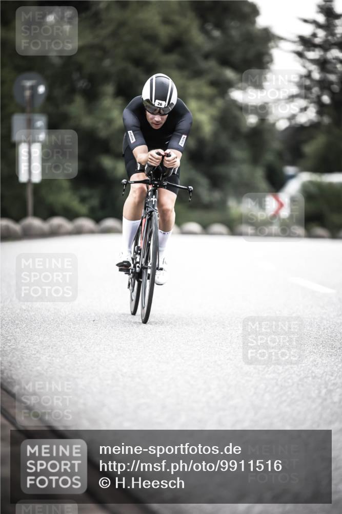 21.06.2026 - 29. Vierlanden-Triathlon H.Heesch http://msf.ph/oto/9911516 21.06.2026 09:42:20 Radfahren 26, 31, 37, 137 meine-sportfotos.de