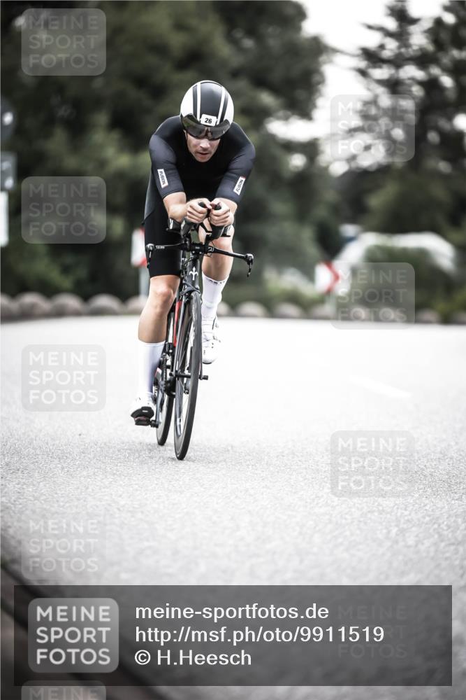 21.06.2026 - 29. Vierlanden-Triathlon H.Heesch http://msf.ph/oto/9911519 21.06.2026 09:42:20 Radfahren 26, 31, 37, 137 meine-sportfotos.de