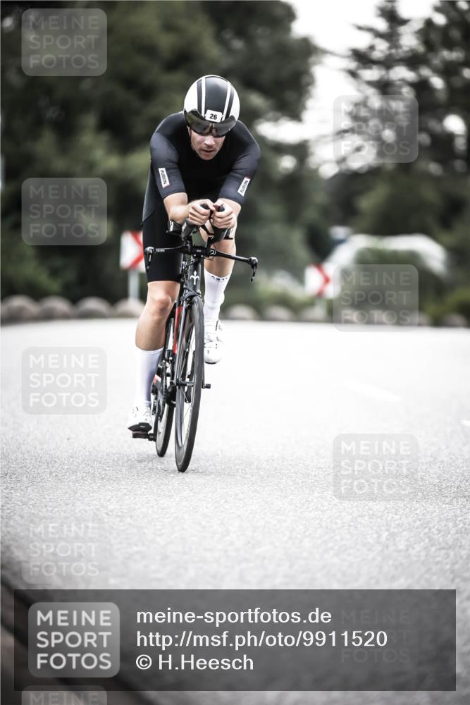 21.06.2026 - 29. Vierlanden-Triathlon H.Heesch http://msf.ph/oto/9911520 21.06.2026 09:42:20 Radfahren 26, 31, 37, 137 meine-sportfotos.de