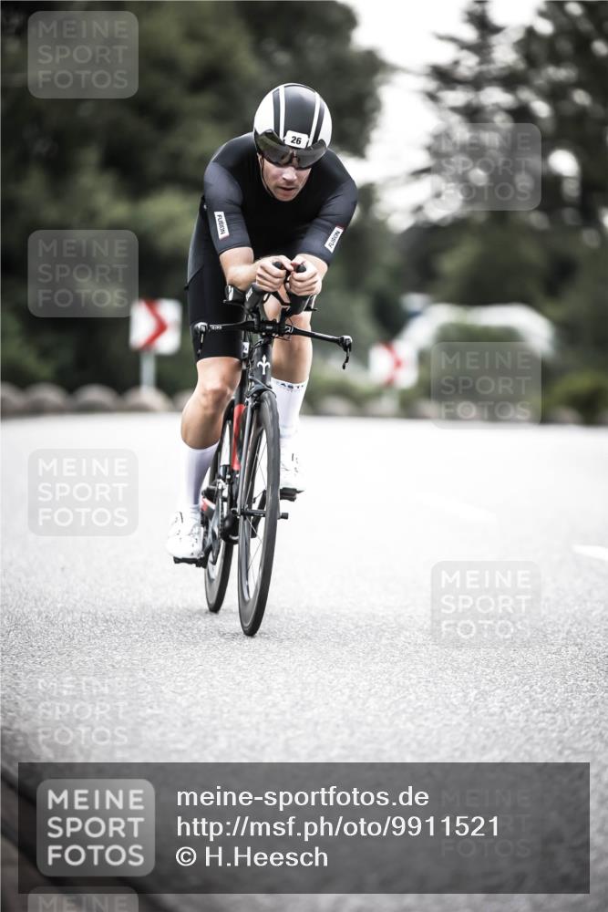 21.06.2026 - 29. Vierlanden-Triathlon H.Heesch http://msf.ph/oto/9911521 21.06.2026 09:42:20 Radfahren 26, 31, 37, 137 meine-sportfotos.de
