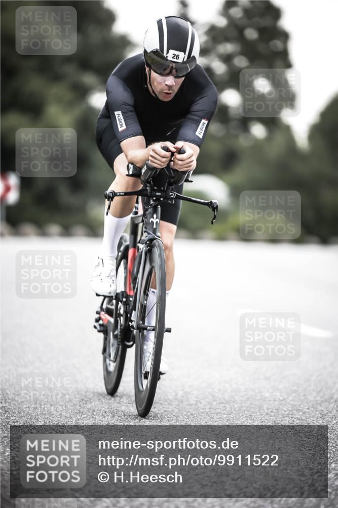 21.06.2026 - 29. Vierlanden-Triathlon H.Heesch http://msf.ph/oto/9911522 21.06.2026 09:42:20 Radfahren 26, 31, 37, 137 meine-sportfotos.de