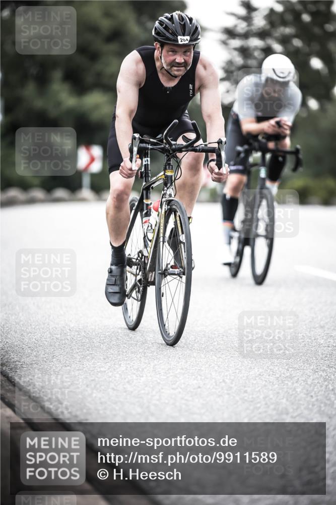 21.06.2026 - 29. Vierlanden-Triathlon H.Heesch http://msf.ph/oto/9911589 21.06.2026 09:43:03 Radfahren 9, 204, 242 meine-sportfotos.de
