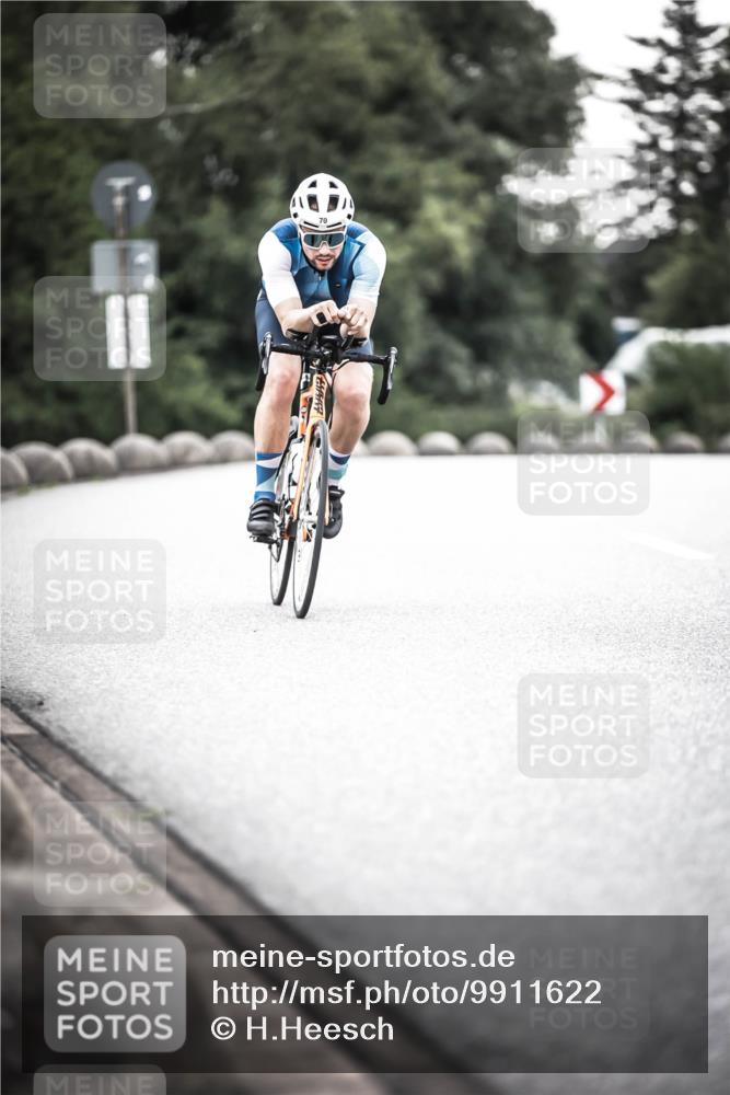 21.06.2026 - 29. Vierlanden-Triathlon H.Heesch http://msf.ph/oto/9911622 21.06.2026 09:43:17 Radfahren 70 meine-sportfotos.de