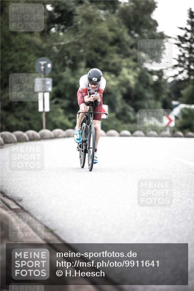 21.06.2026 - 29. Vierlanden-Triathlon H.Heesch http://msf.ph/oto/9911641 21.06.2026 09:43:36 Radfahren 60, 192 meine-sportfotos.de